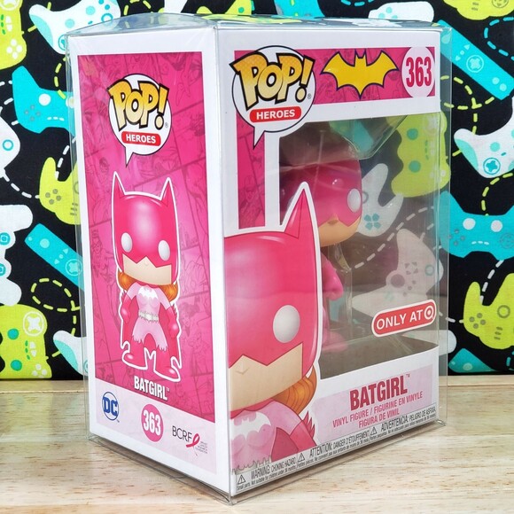 Funko PoP DC Heroes BATGIRL #363 Target Exclusive Vinyl Figure + Protector - Picture 2 of 9